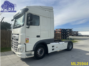 Cabeza tractora DAF XF