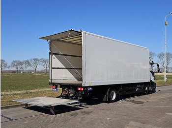 Camión caja cerrada Iveco 120E25 EUROCARGO 3 SEATS AIRCO LIFT: foto 3