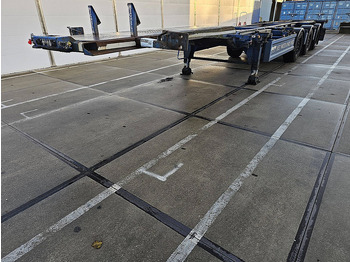 Semirremolque portacontenedore/ Intercambiable RENDERS