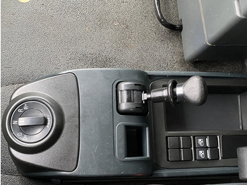 Grua de remolque autos MAN TGL 8.220 Euro6 Klimaaut. NAVI AHK el.Seilwinde: foto 5