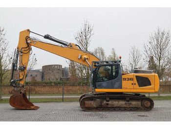 Excavadora de cadenas LIEBHERR R 936