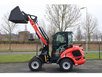 Cargadora de ruedas MANITOU