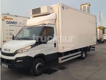 Camión caja cerrada IVECO Daily