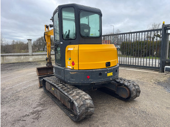 Miniexcavadora Bobcat E50: foto 3