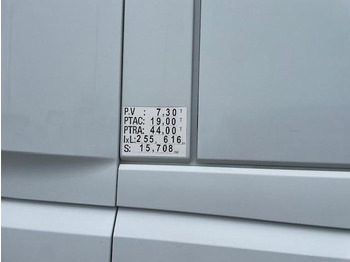 Cabeza tractora DAF XF 460: foto 2