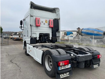 Cabeza tractora DAF XF 460: foto 3
