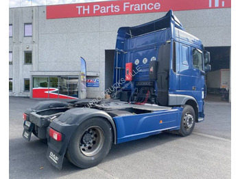 Cabeza tractora DAF XF 480: foto 3