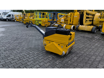 Mini compactadora BOMAG BW65H