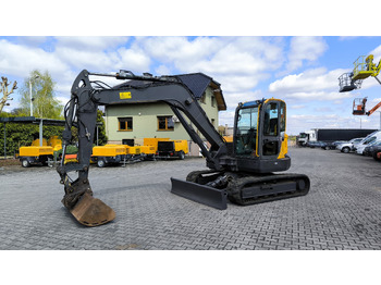 Excavadora de cadenas VOLVO ECR88D