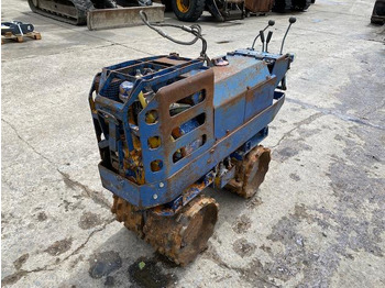 Mini compactadora