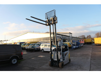 Carretilla elevadora transportable STILL RX20