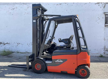 Carretilla elevadora eléctrica Linde E 25 -387 (Batteria NUOVA): foto 2