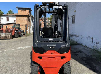 Carretilla elevadora eléctrica Linde E 25 -387 (Batteria NUOVA): foto 5