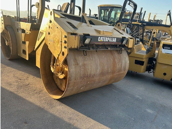 Rodillo Caterpillar CB-543D XW: foto 4