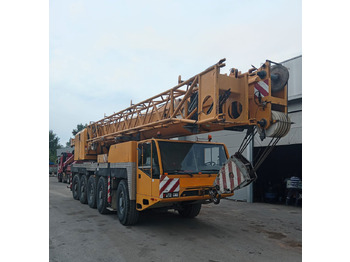Autogrúa DEMAG