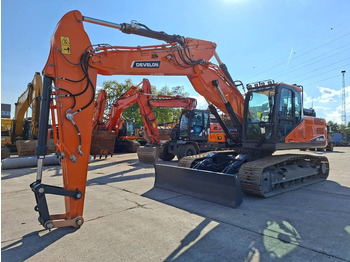 Excavadora de cadenas nuevo Develon DX 225 LC-7: foto 2