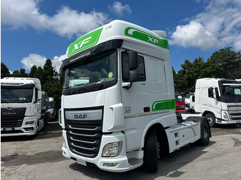 Cabeza tractora DAF XF 460