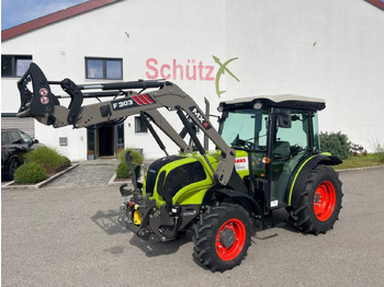 Tractor CLAAS Nexos