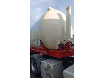 Semirremolque silo Kässbohrer Kippsilo 60m³ ADR: foto 5 Semirremolque silo Kässbohrer Kippsilo 60m³ ADR: foto 5