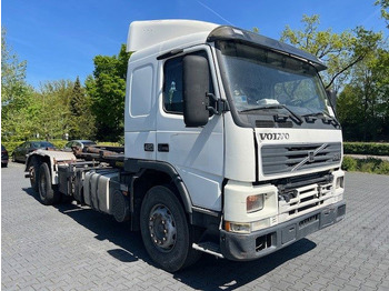 Camión chasis Volvo FM 12.420 FM12.420 6x2: foto 2