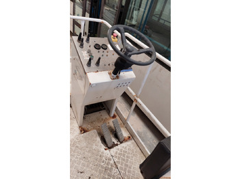 Cargadora de contenedores/ Palets CLT-8 speedloader FMC: foto 4 Cargadora de contenedores/ Palets CLT-8 speedloader FMC: foto 4