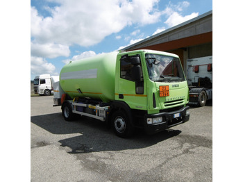 Camión cisterna IVECO