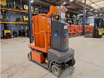 Plataforma de mástil vertical JLG