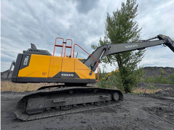 Excavadora de cadenas VOLVO EC250ELR