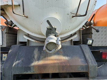 Remolque cisterna Hüffermann HSD181D Tankanhänger für nicht GGVS Güter: foto 2 Remolque cisterna Hüffermann HSD181D Tankanhänger für nicht GGVS Güter: foto 2