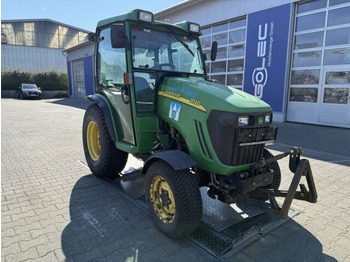 Tractor municipal JOHN DEERE