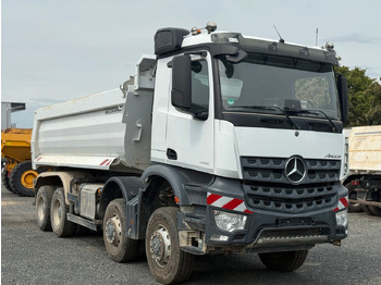 Camión portacontenedor de cadenas MERCEDES-BENZ Arocs 4145