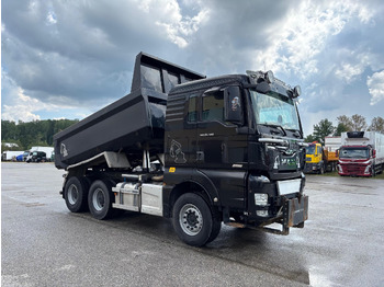 Camión volquete MAN TGX 26.580