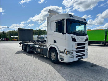 Camión chasis SCANIA R 500