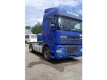 Cabeza tractora DAF XF 95 380