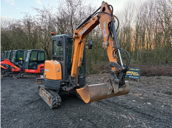 Miniexcavadora Case CX 26 C: foto 4