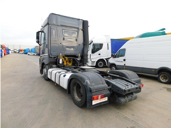 Cabeza tractora Mercedes Actros 1842: foto 4
