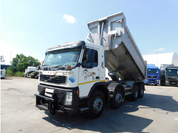 Camión volquete VOLVO FM12