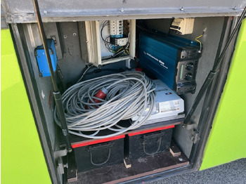 Autobús NEOPLAN N316 Ü - Koferenz-, Ausstellungsbus - Wohnmobil: foto 3