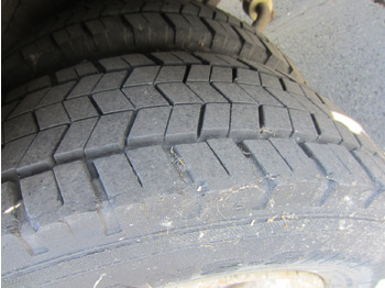 Camión caja cerrada Iveco EuroCargo 80E 15/85: foto 3 Camión caja cerrada Iveco EuroCargo 80E 15/85: foto 3