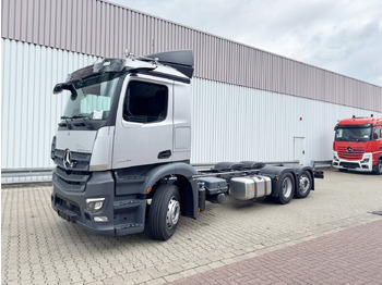 Camión chasis MERCEDES-BENZ Actros 2546
