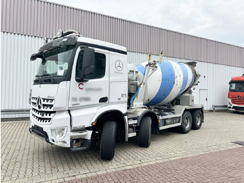 Camión hormigonera LIEBHERR