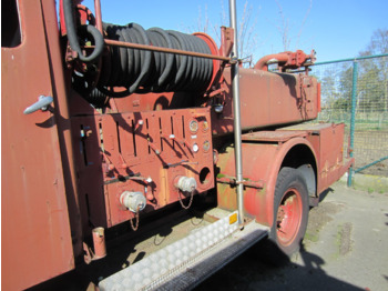 Camión de bomberos Mercedes-Benz: foto 2