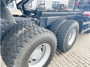 Dúmper Tatra Phoenix 8x8 Phoenix 8x8, Stahlmulde ca. 22m³, hydr. Heckklappe: foto 4 Dúmper Tatra Phoenix 8x8 Phoenix 8x8, Stahlmulde ca. 22m³, hydr. Heckklappe: foto 4