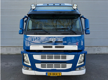 Cabeza tractora Volvo FM 370 / 2 Tanks / I-Shift / NL Truck: foto 4