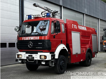 Camión de bomberos MERCEDES-BENZ