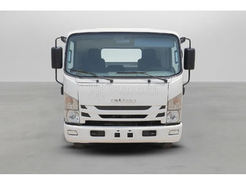 Camión chasis ISUZU