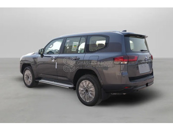 SUV/ Todoterreno Toyota Land Cruiser 300  4x4: foto 4