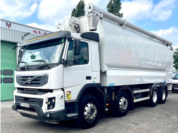 Camión cisterna VOLVO FMX 450