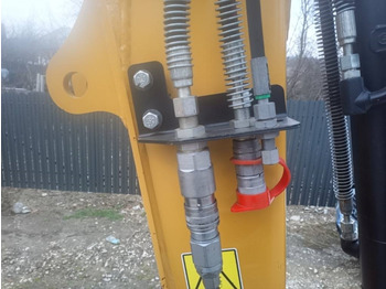 Excavadora de cadenas CATERPILLAR 303 ECR: foto 5 Excavadora de cadenas CATERPILLAR 303 ECR: foto 5