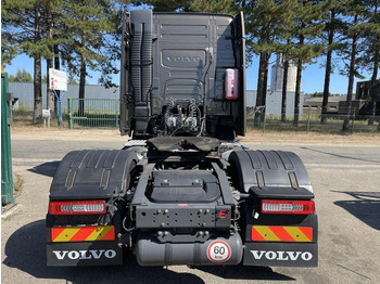 Cabeza tractora Volvo FH 460 ADR ACC + Dynamic Steering - I-park Cool - Lane Keeping Support - collision warning - leather - ... BE Truck: foto 5 Cabeza tractora Volvo FH 460 ADR ACC + Dynamic Steering - I-park Cool - Lane Keeping Support - collision warning - leather - ... BE Truck: foto 5